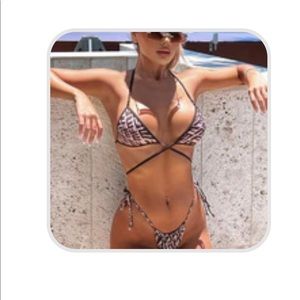 WhiteFox Australia Boutique bikini. NWT!! Top & Bottom